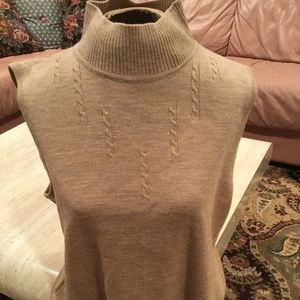St. John Collection Womens Sweater Vest